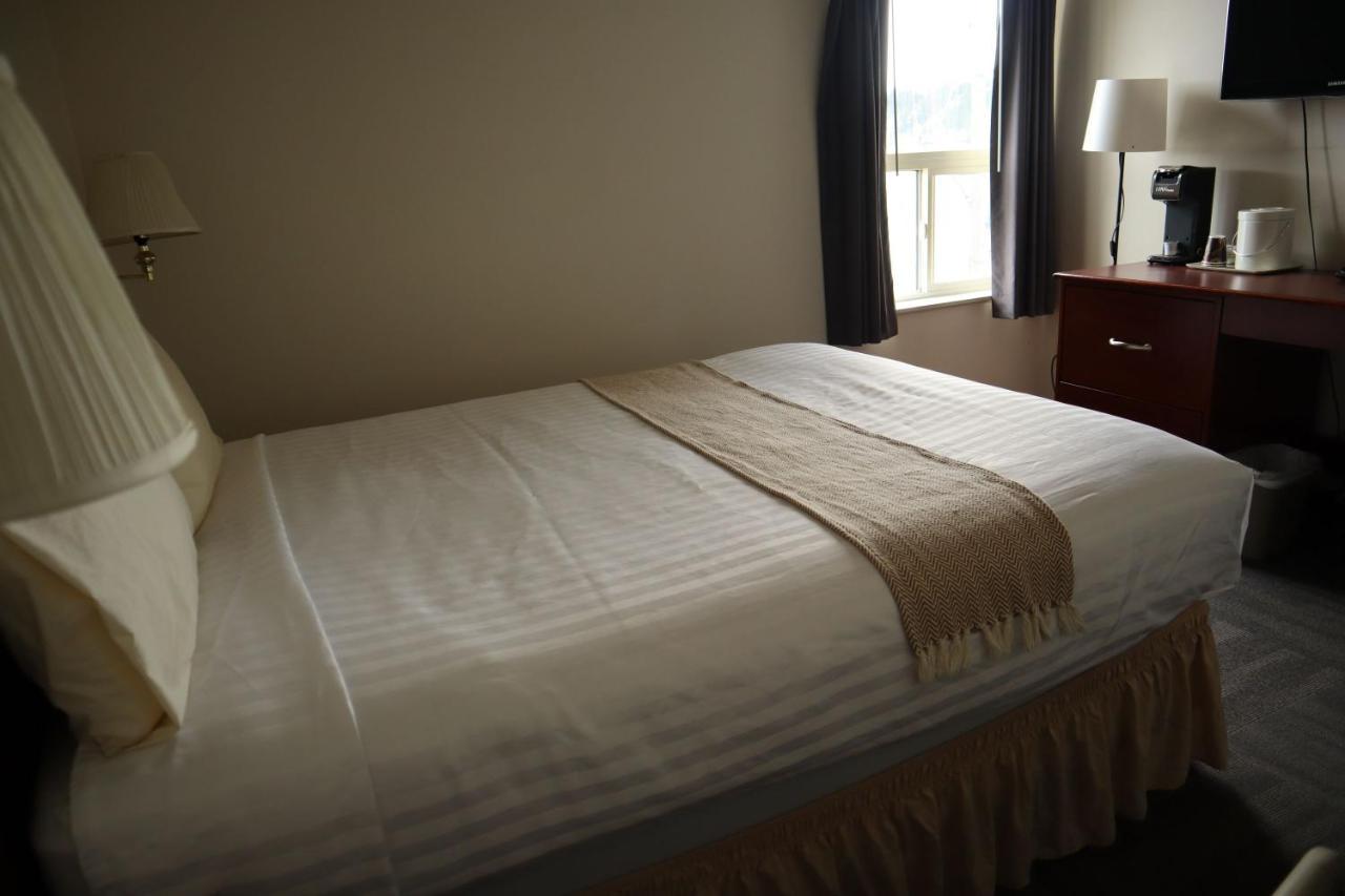 Destination Family Hotel Whitehorse Dış mekan fotoğraf