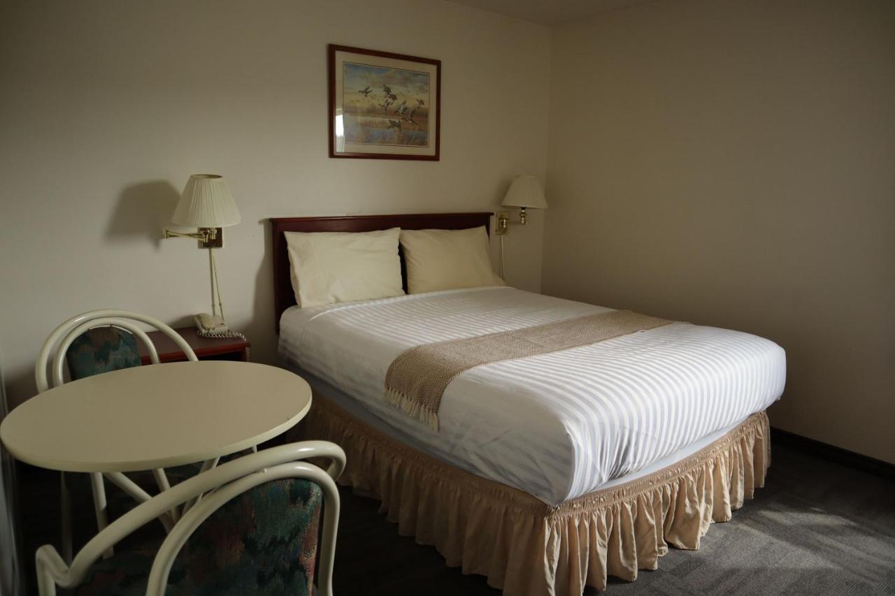 Destination Family Hotel Whitehorse Dış mekan fotoğraf